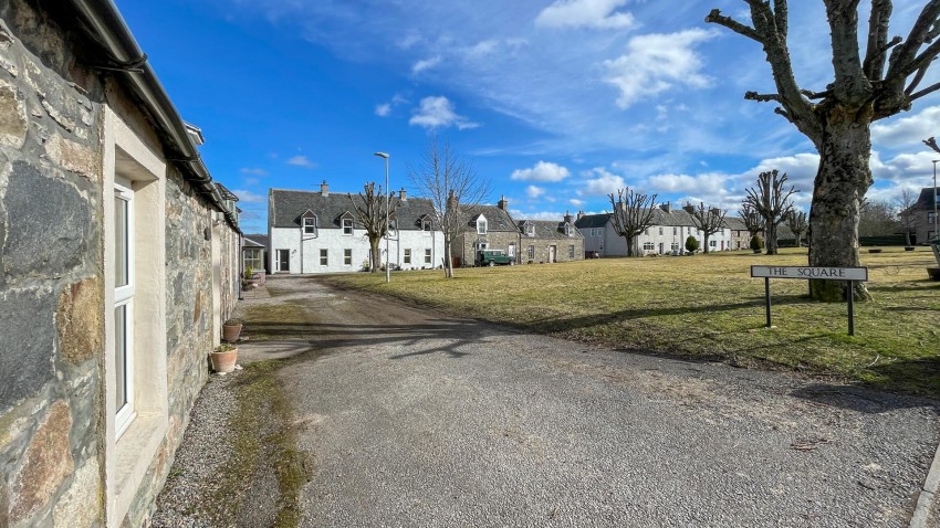 Images for The Square, Tomintoul
