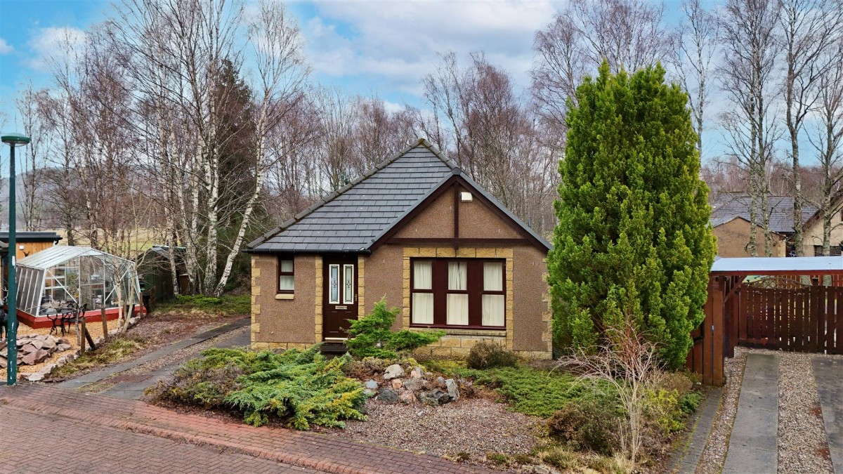 Images for Meall Buidhe, Aviemore EAID:massoncairnsltdapi BID:1