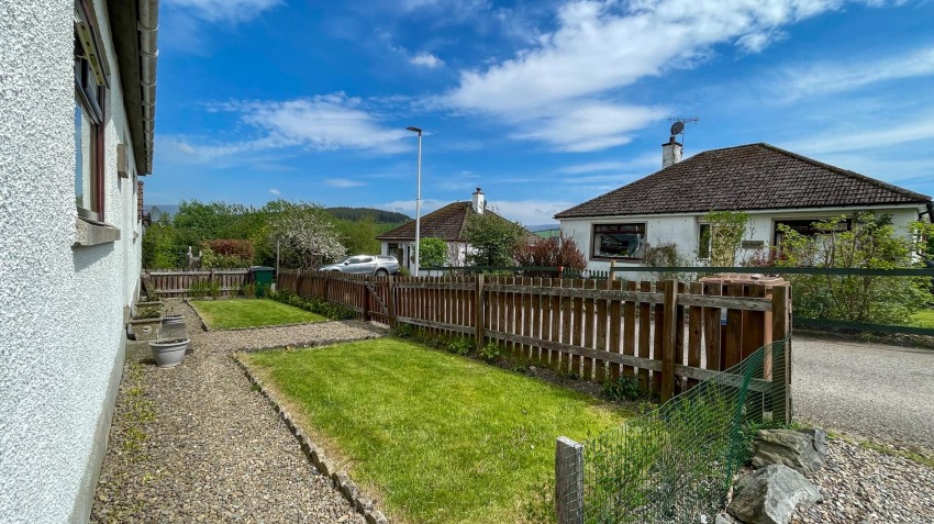 Images for 6 Lower Castleton, Glenlivet