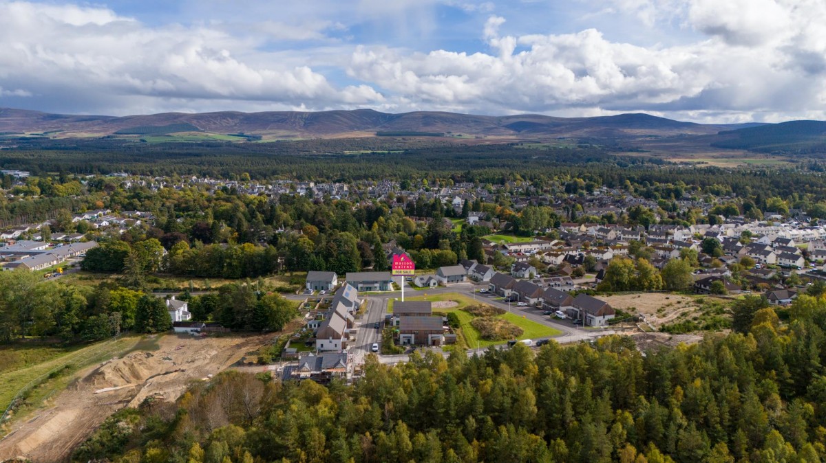 Images for 38 Dulicht Court, Grantown on Spey EAID:massoncairnsltdapi BID:1