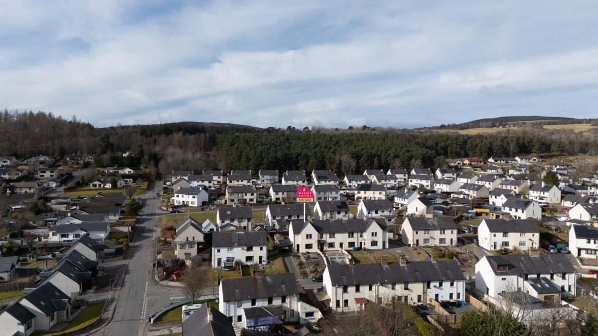 Images for 36 Kylintra Crescent, Grantown on Spey EAID:massoncairnsltdapi BID:1