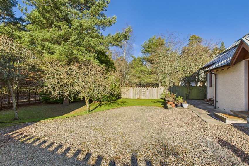 Images for Red Kite, 20 Dirdhu Court, Nethy Bridge
