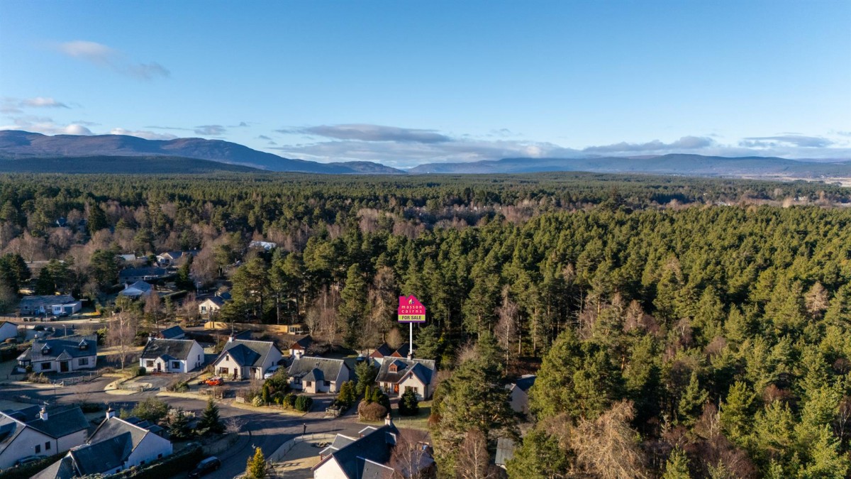 Images for Red Kite, 20 Dirdhu Court, Nethy Bridge EAID:massoncairnsltdapi BID:1