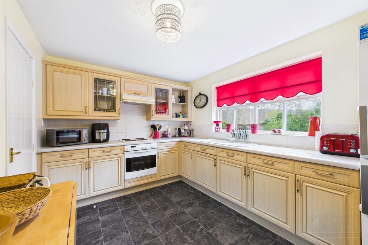 Images for Birchlands, Beinn Ghuilbinn, Aviemore EAID:massoncairnsltdapi BID:1