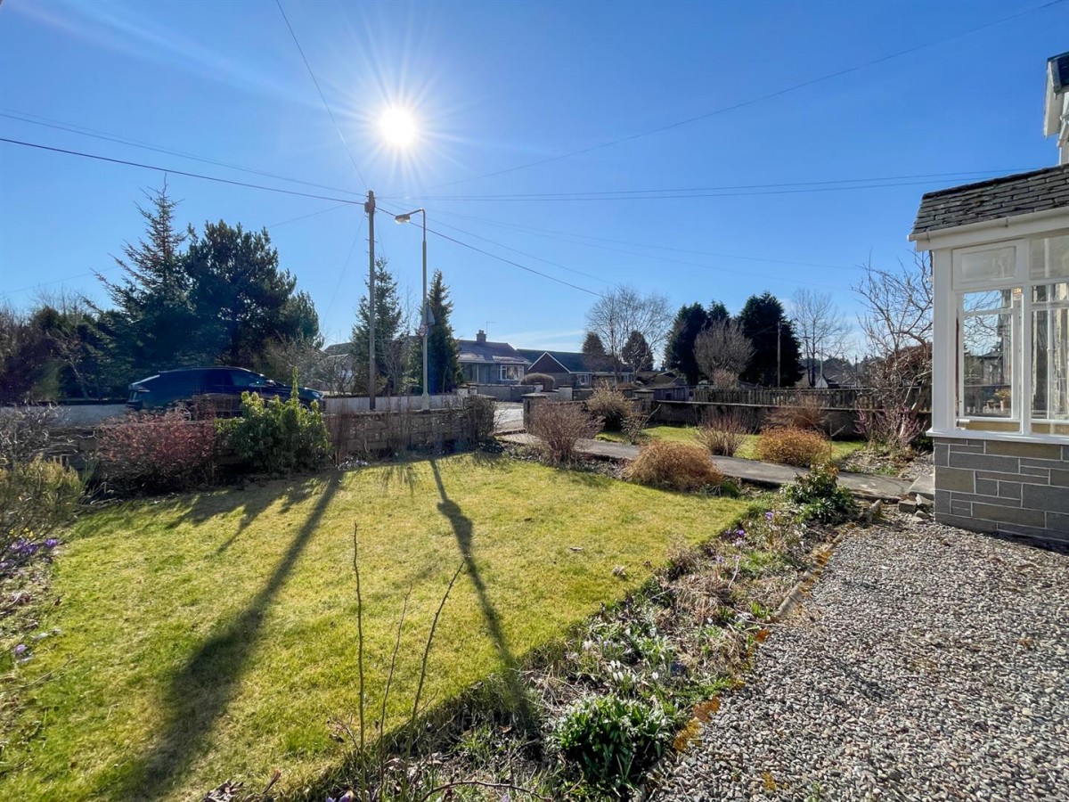 Images for Lilybank, Grant Road, Grantown on Spey EAID:massoncairnsltdapi BID:1
