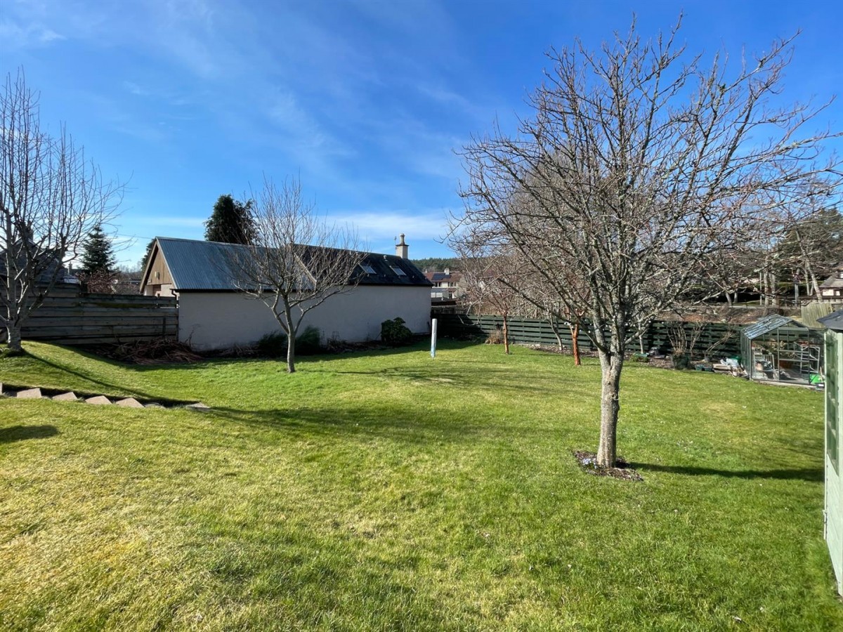 Images for Lilybank, Grant Road, Grantown on Spey EAID:massoncairnsltdapi BID:1