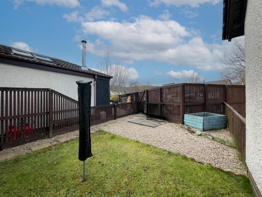 Images for 27 Craigellachie Crescent, Aviemore
