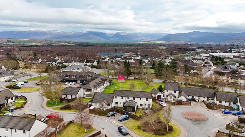 Images for 27 Craigellachie Crescent, Aviemore