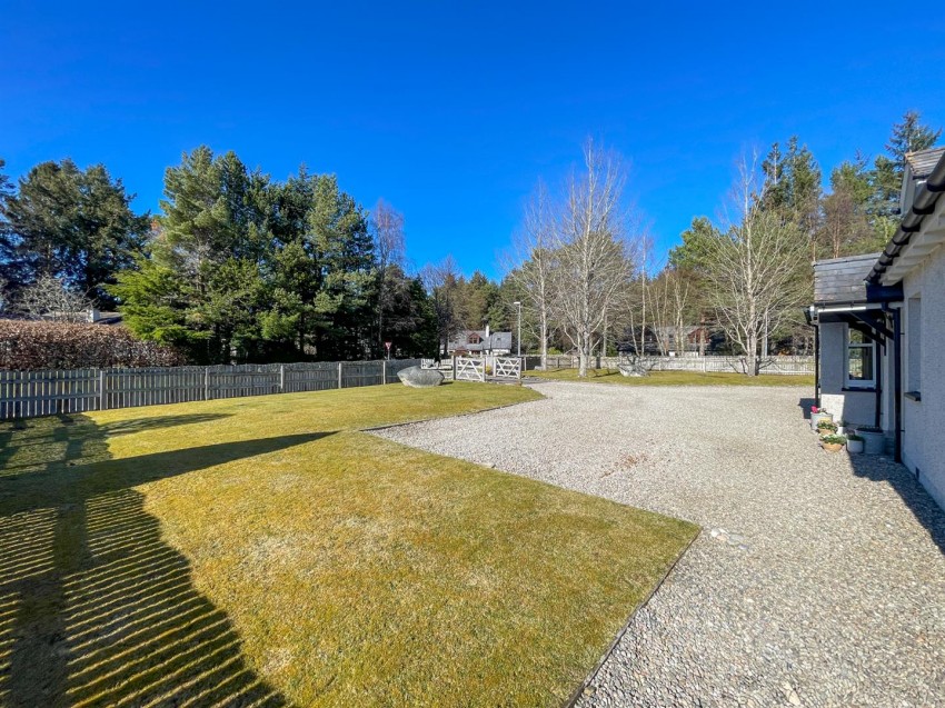 Images for Luibeg, 1 Lynstock Park, Nethy Bridge