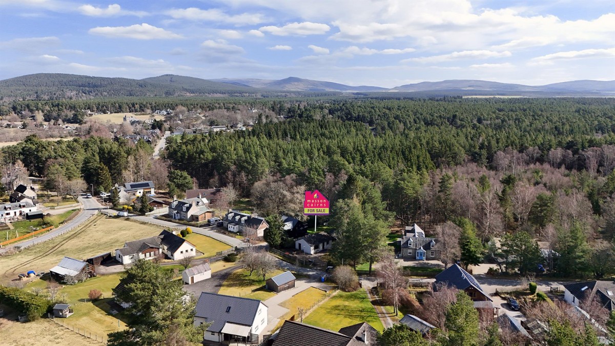 Images for Comiston, Tulloch Road, Nethy Bridge EAID:massoncairnsltdapi BID:1