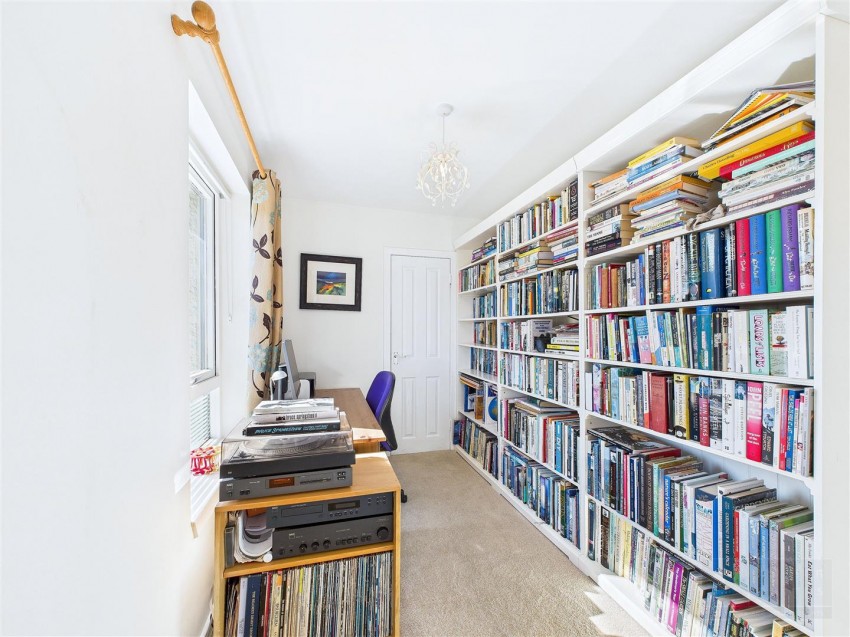 Images for 11 Carr Place, Carrbridge