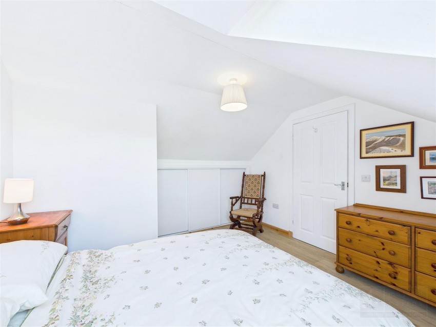 Images for 11 Carr Place, Carrbridge