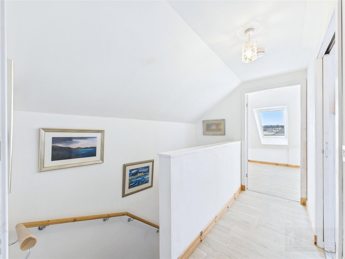 Images for 11 Carr Place, Carrbridge EAID:massoncairnsltdapi BID:1