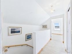 Images for 11 Carr Place, Carrbridge
