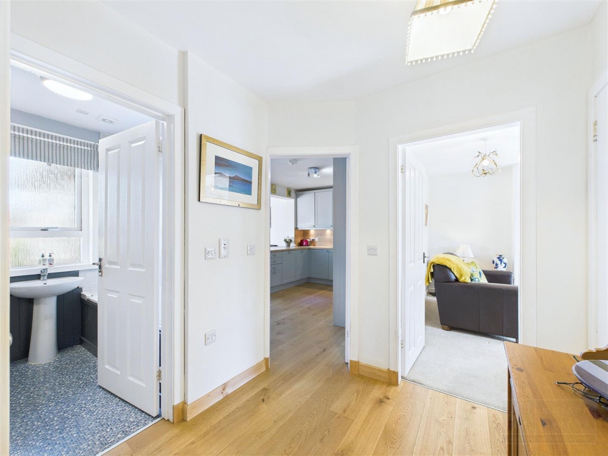 Images for 11 Carr Place, Carrbridge EAID:massoncairnsltdapi BID:1