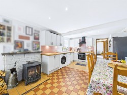 Images for Lakefield, Main Street, Newtonmore