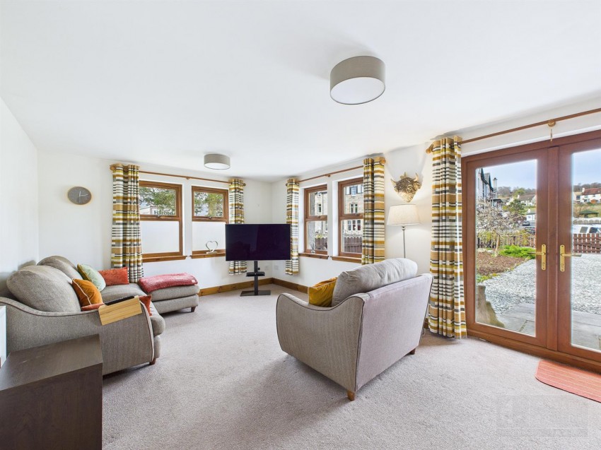 Images for Lakefield, Main Street, Newtonmore