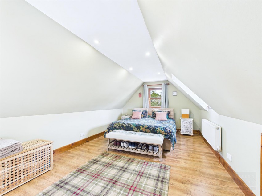 Images for Lakefield, Main Street, Newtonmore
