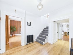 Images for Lakefield, Main Street, Newtonmore