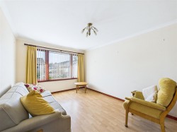 Images for 31 Hillside Avenue, Kingussie
