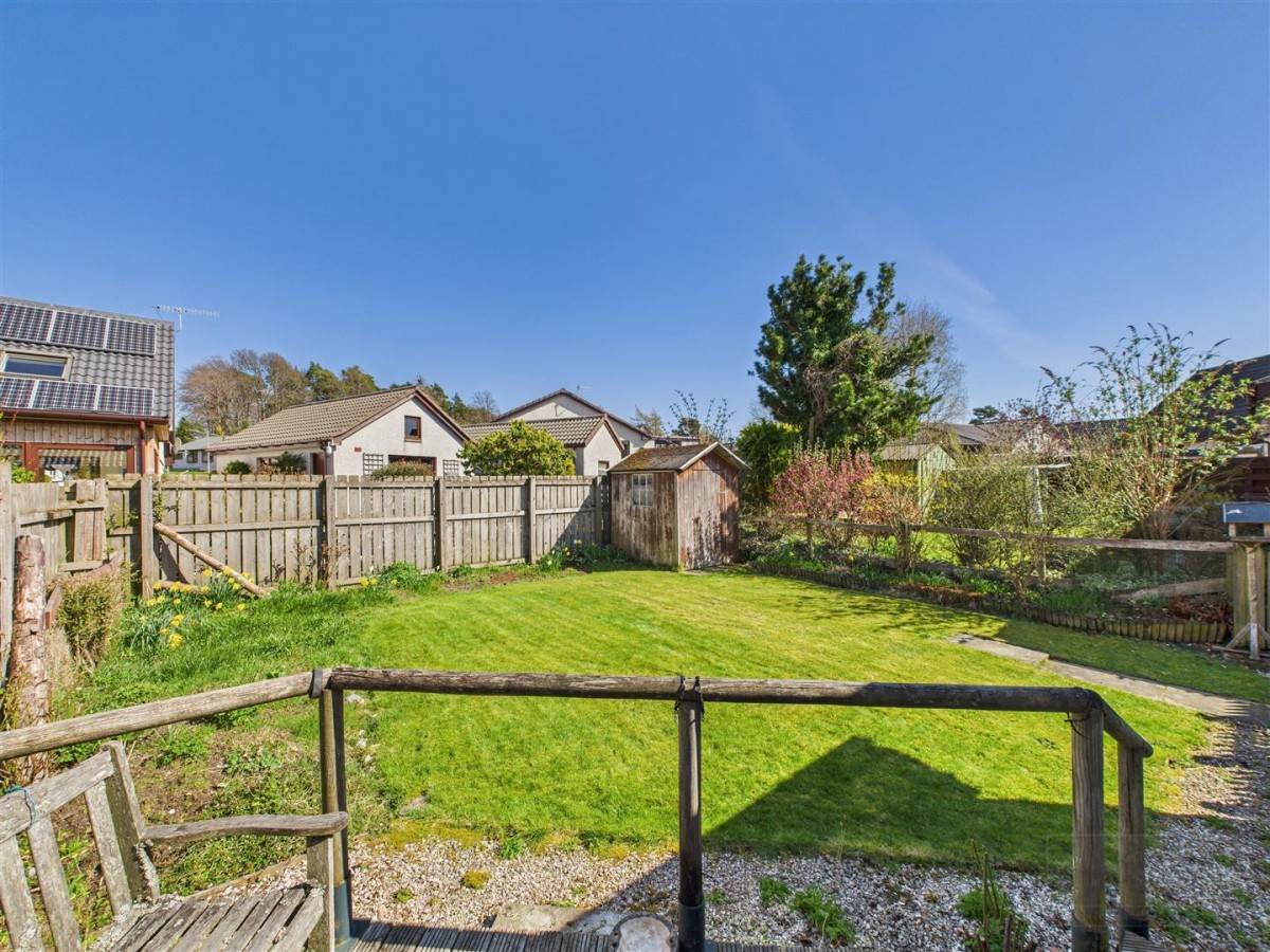 Images for 31 Hillside Avenue, Kingussie EAID:massoncairnsltdapi BID:1