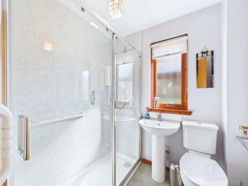 Images for 31 Hillside Avenue, Kingussie