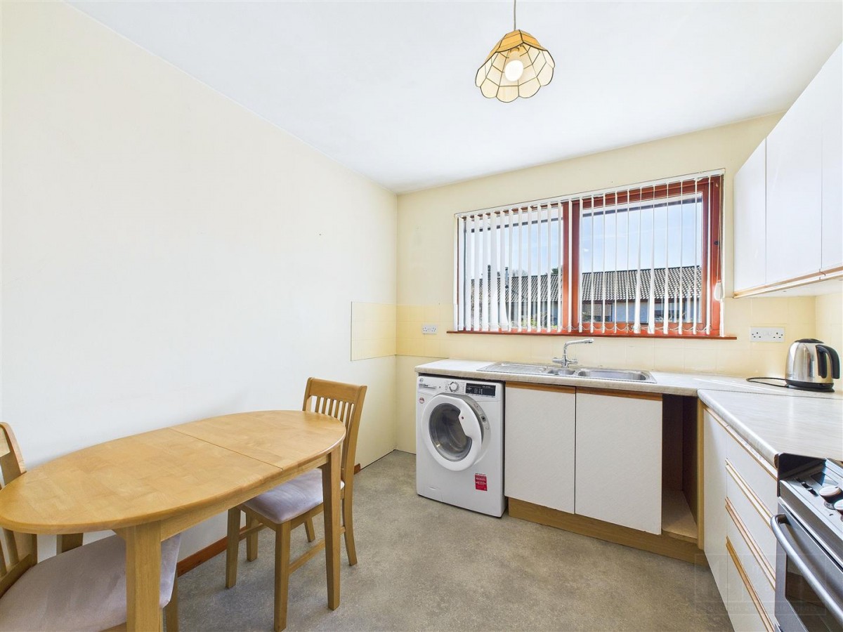 Images for 31 Hillside Avenue, Kingussie EAID:massoncairnsltdapi BID:1