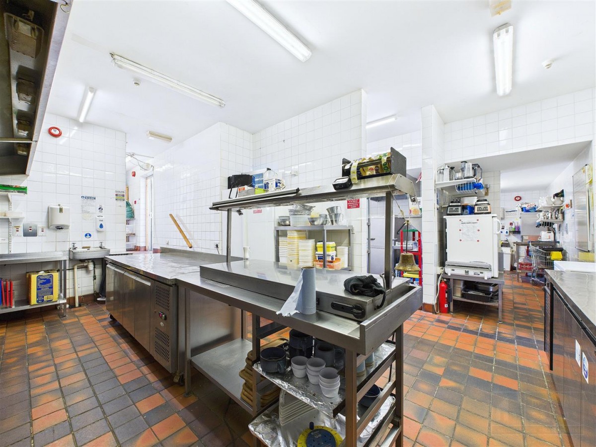 Images for The Clockhouse Restaurant & 2 Apartments, The Square, Tomintoul EAID:massoncairnsltdapi BID:1