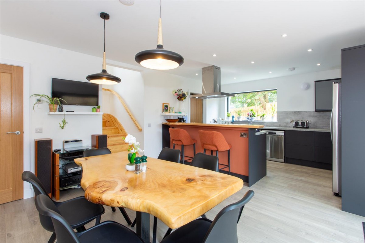 Images for Smithy Cottage, Station Road, Carrbridge EAID:massoncairnsltdapi BID:1