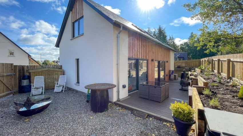 Images for Smithy Cottage, Station Road, Carrbridge