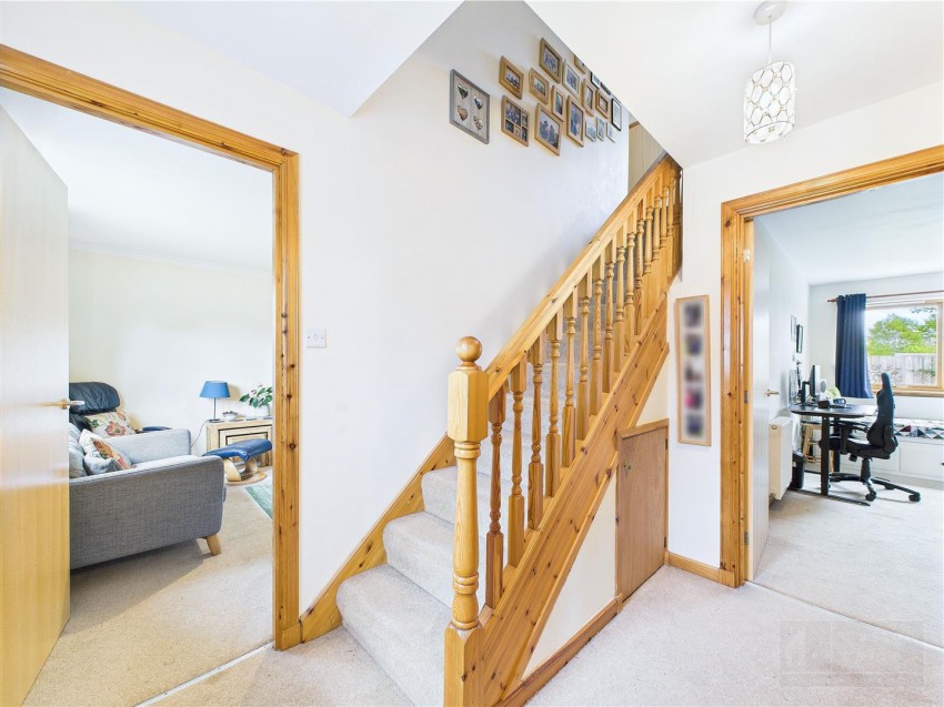 Images for 8 Loch Na Leoba Road, Newtonmore