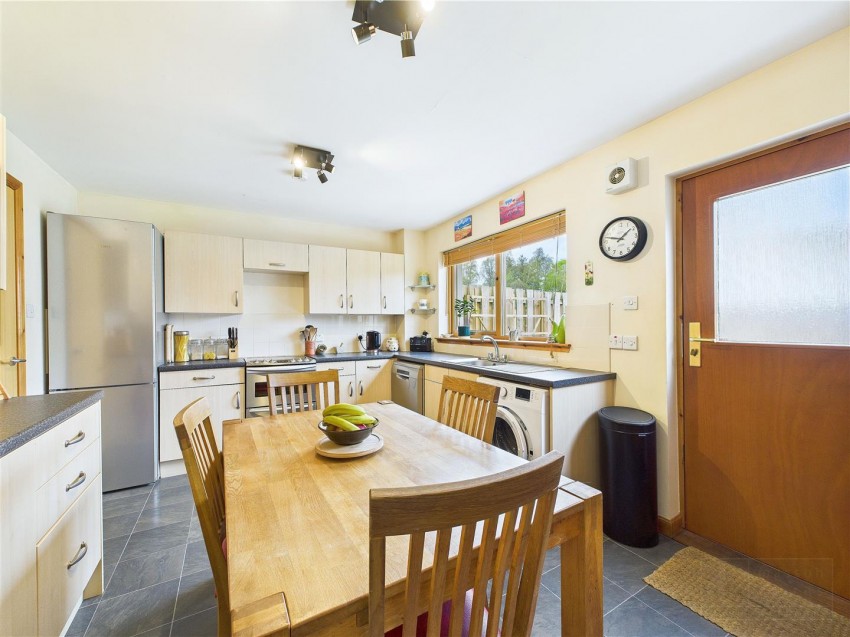 Images for 8 Loch Na Leoba Road, Newtonmore