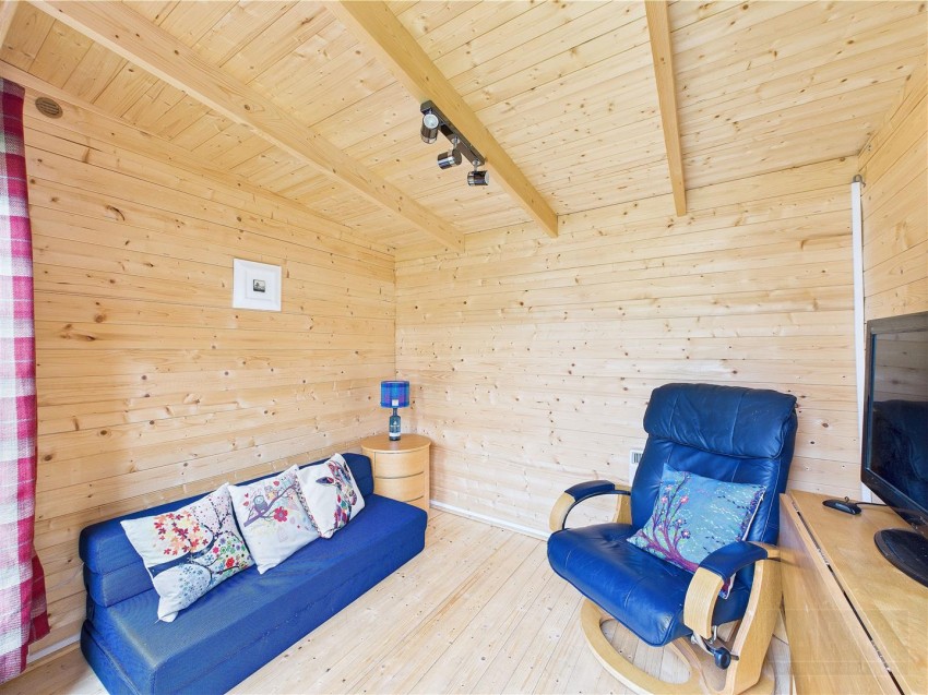 Images for 8 Loch Na Leoba Road, Newtonmore