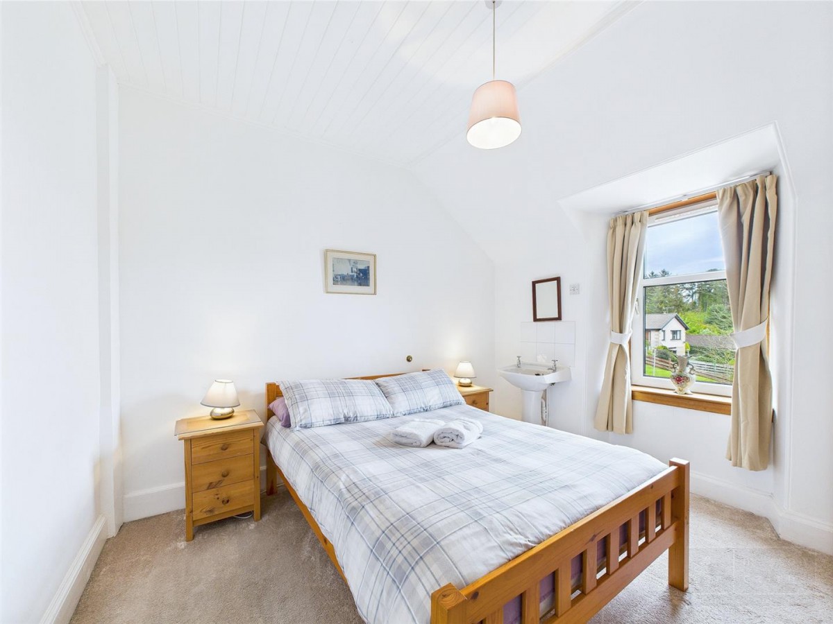 Images for Dunmhor House, 67 High Street, Kingussie EAID:massoncairnsltdapi BID:1