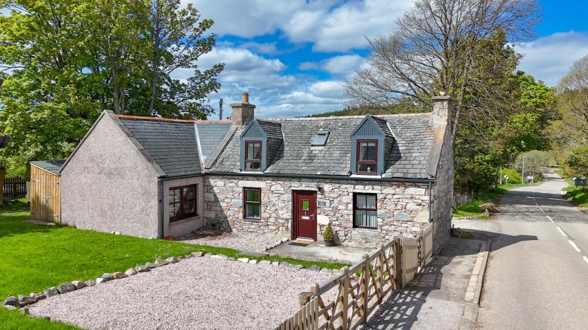 Images for Avondale, 110 Main Street, Tomintoul,