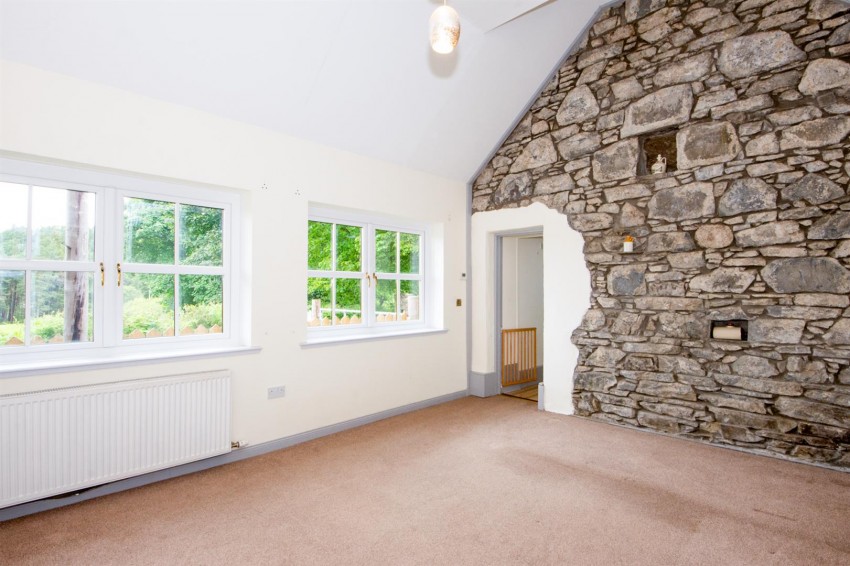 Images for Avondale, 110 Main Street, Tomintoul,