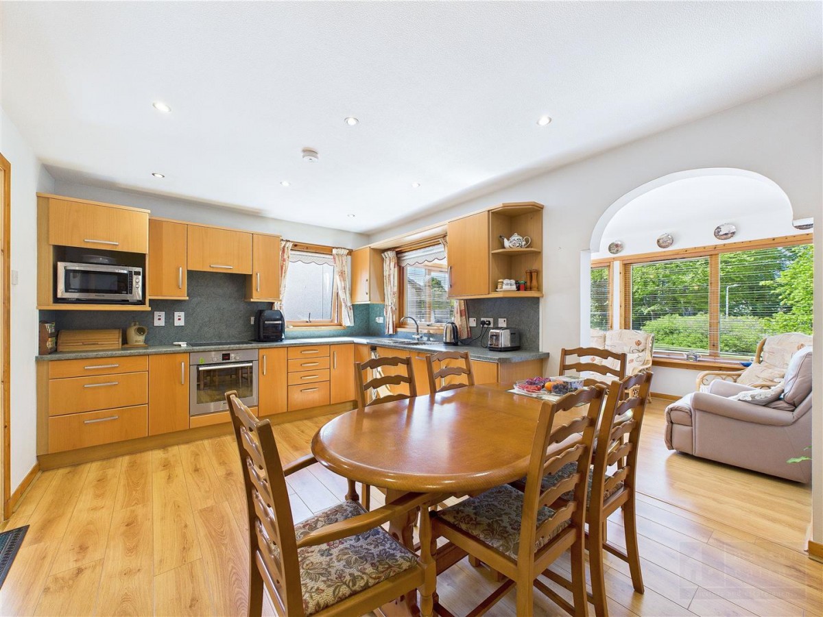 Images for 4 Woodburn Crescent, Grantown on Spey EAID:massoncairnsltdapi BID:1