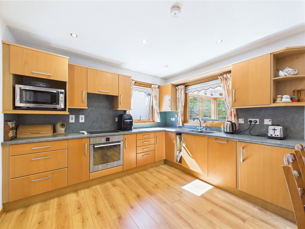Images for 4 Woodburn Crescent, Grantown on Spey EAID:massoncairnsltdapi BID:1