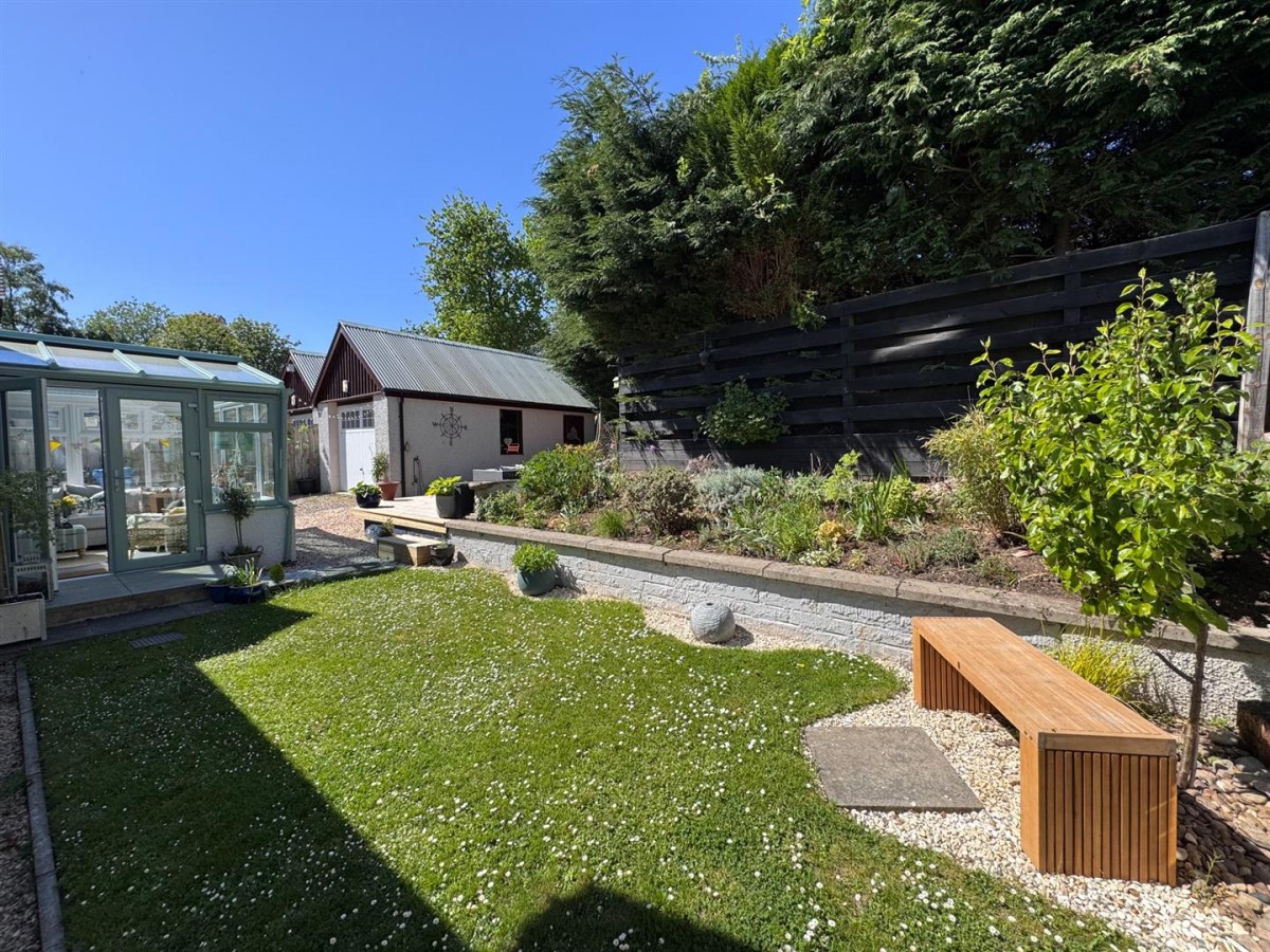 Images for 14 Woodburn Drive, Grantown on Spey EAID:massoncairnsltdapi BID:1