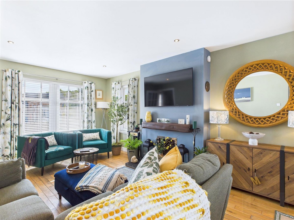 Images for 14 Woodburn Drive, Grantown on Spey EAID:massoncairnsltdapi BID:1