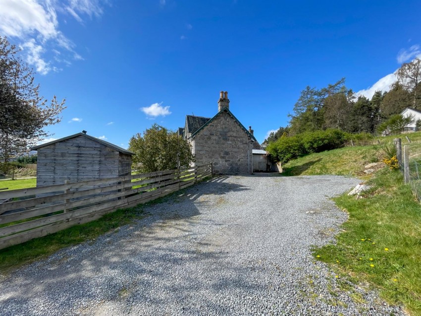 Images for Mains of Curr Farmhouse, Broomhill, Dulnain Bridge