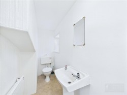 Images for 46b High Street, Grantown on Spey