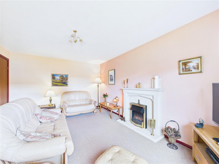 Images for Nia Roo, 9 Hillside Avenue, Kingussie