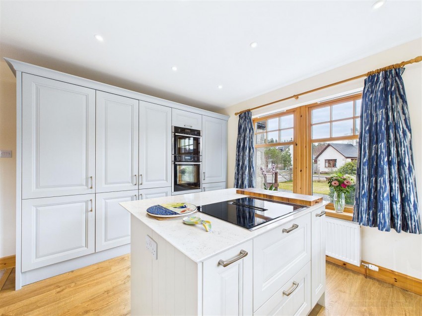 Images for 25 Dirdhu Court, Nethy Bridge