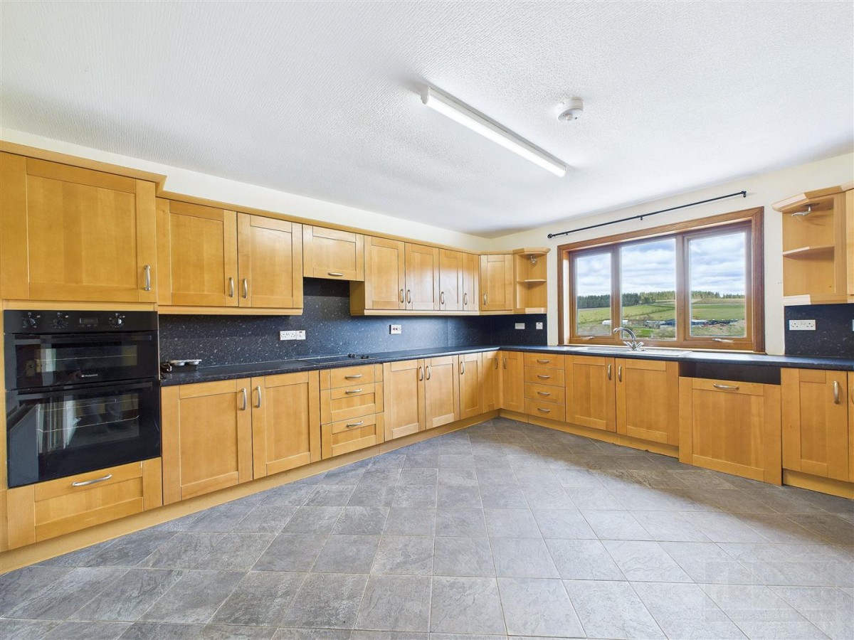 Images for Findron Farmhouse, Tomintoul EAID:massoncairnsltdapi BID:1