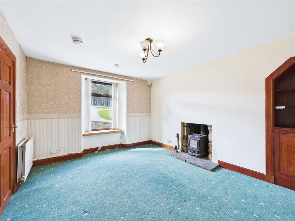 Images for Findron Farmhouse, Tomintoul EAID:massoncairnsltdapi BID:1