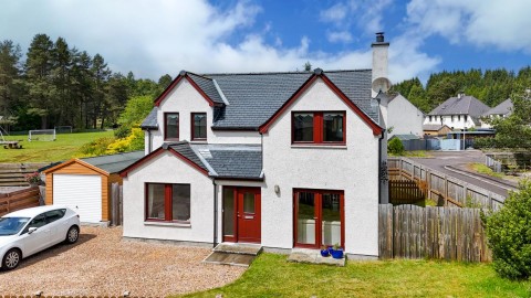 5 School Gardens, Dulnain Bridge