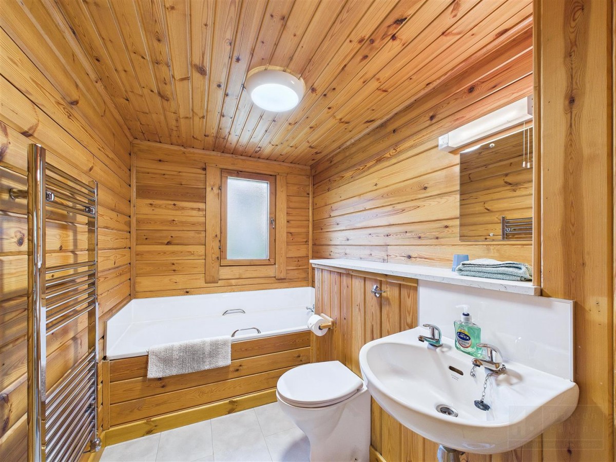 Images for Tormore, Station Road, Carrbridge EAID:massoncairnsltdapi BID:1
