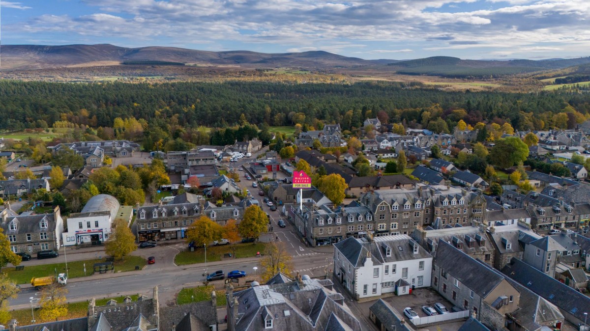 Images for 38 The Square, Grantown on Spey EAID:massoncairnsltdapi BID:1