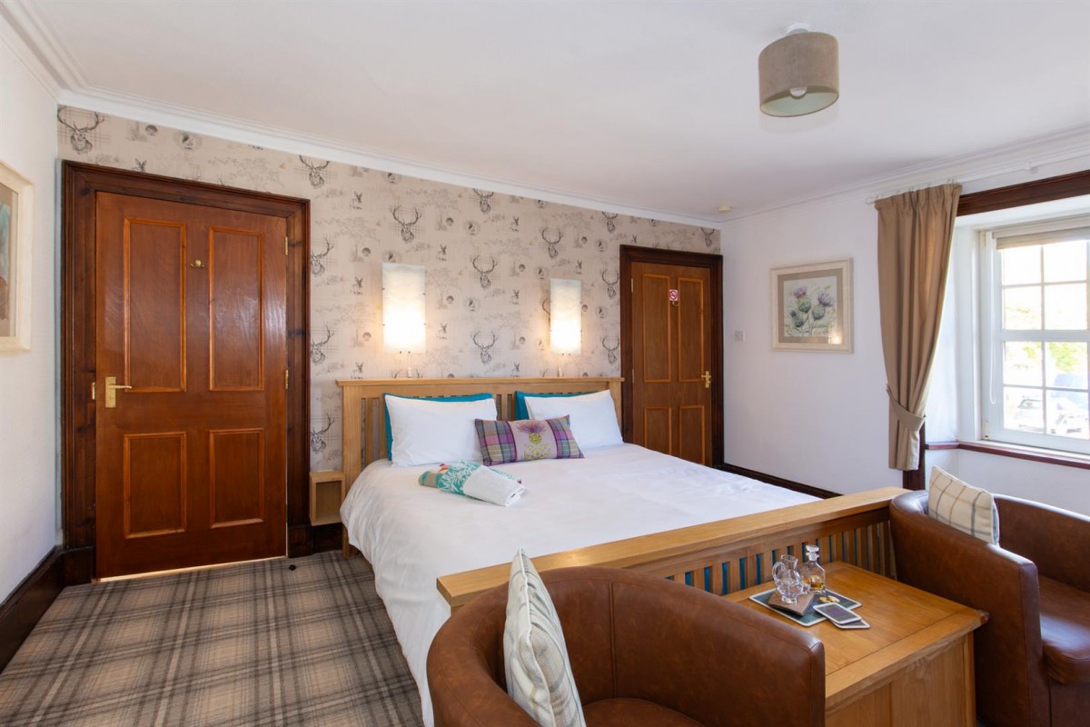 Images for 38 The Square, Grantown on Spey EAID:massoncairnsltdapi BID:1